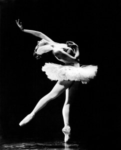 Alicia Alonso as she appeared in the American Ballet Theatre production of  "Swan Lake," circa 1945.  She recalls her illustrous caree with ABT in AMERICAN BALLET THEATRE: A HISTORY. Photo: Maurice Seymour.